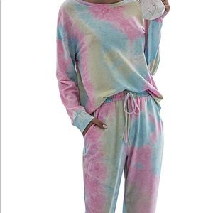 Womens tie dye lounge set
